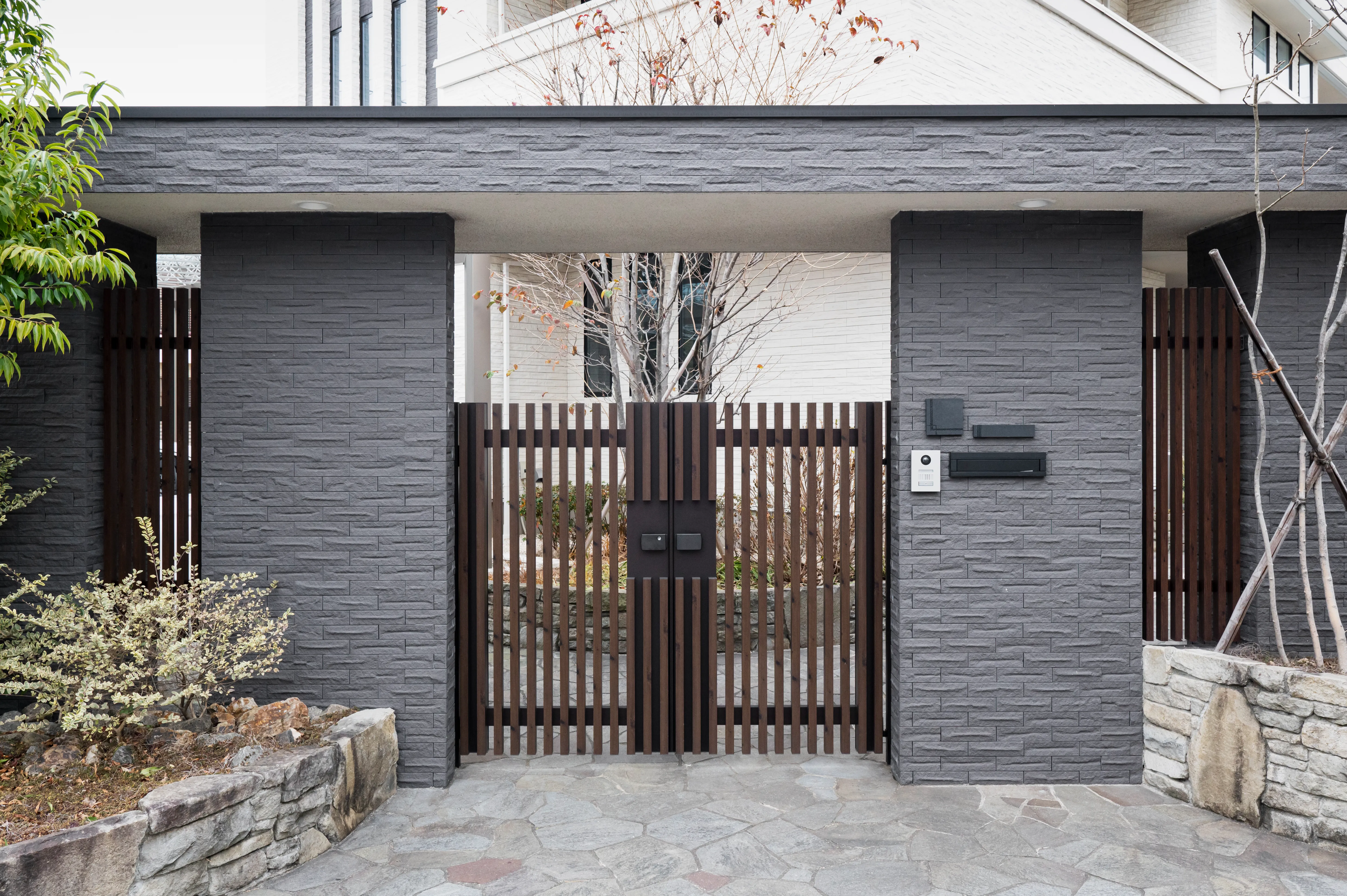 How Automated Gates Can Transform the Look and Feel of Your Property