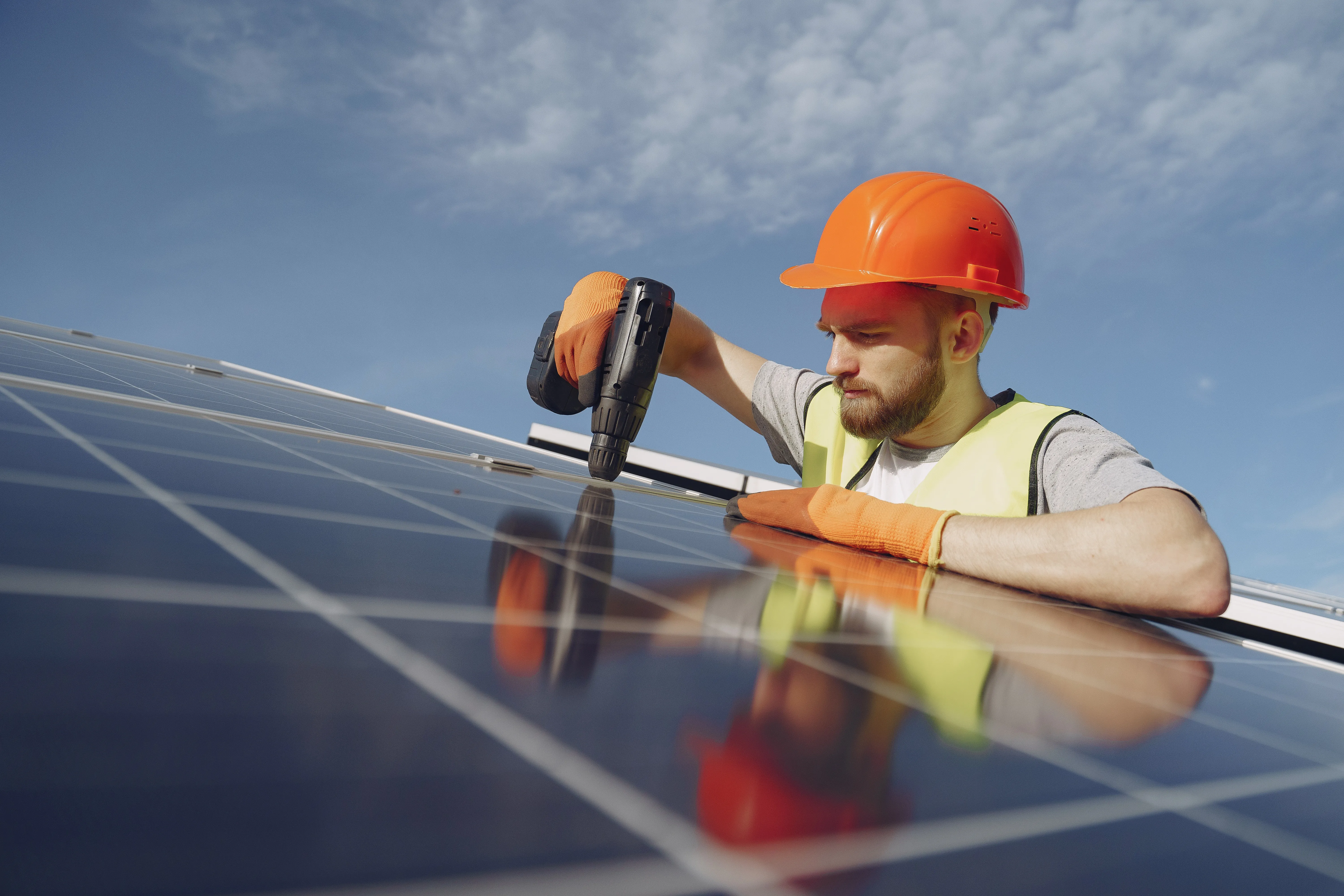 Solar Battery Installation in Ireland: How it Actually Benefits You
