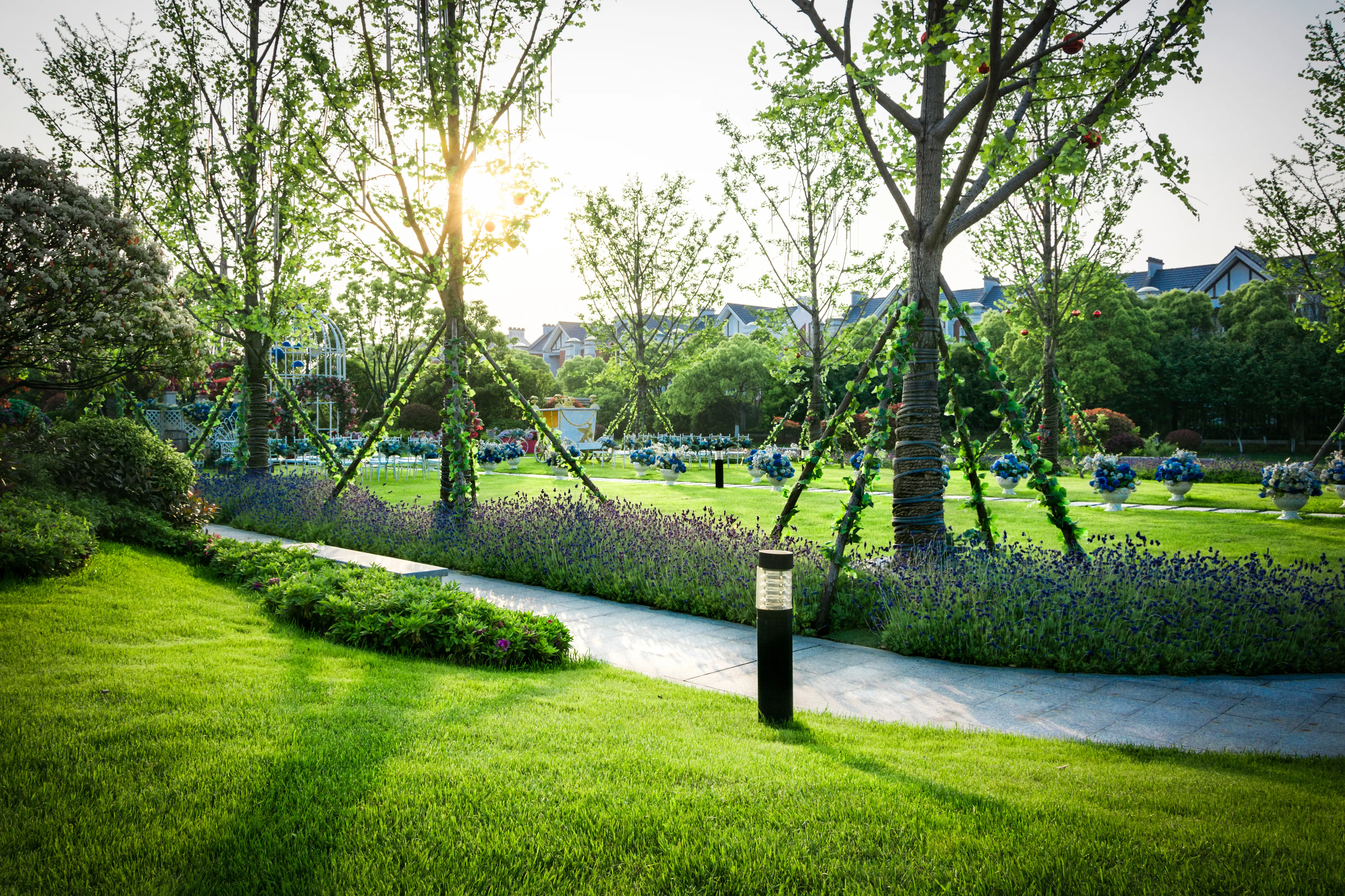 Behind the Growing Popularity of Landscaping in the West Country